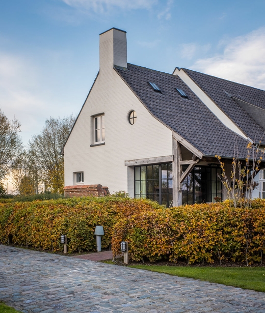 buitenschilderwerken landelijke villa door Lafaut Schilderwerken