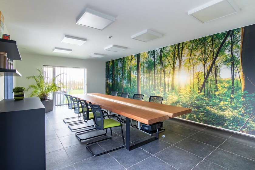 kantoor binnen schilderen en behangen door Schilderwerken Lafaut