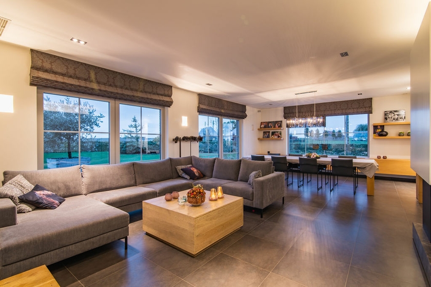 modern-landelijk wonen realisatie binnenschilderwerk door Lafaut